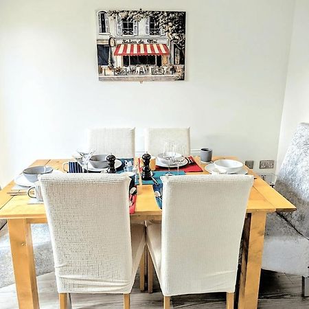 3 Bed Home In Peaceful Village Darlington Middleton One Row エクステリア 写真