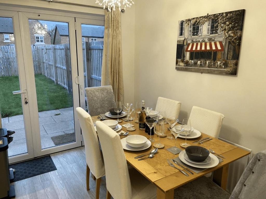 3 Bed Home In Peaceful Village Darlington Middleton One Row エクステリア 写真